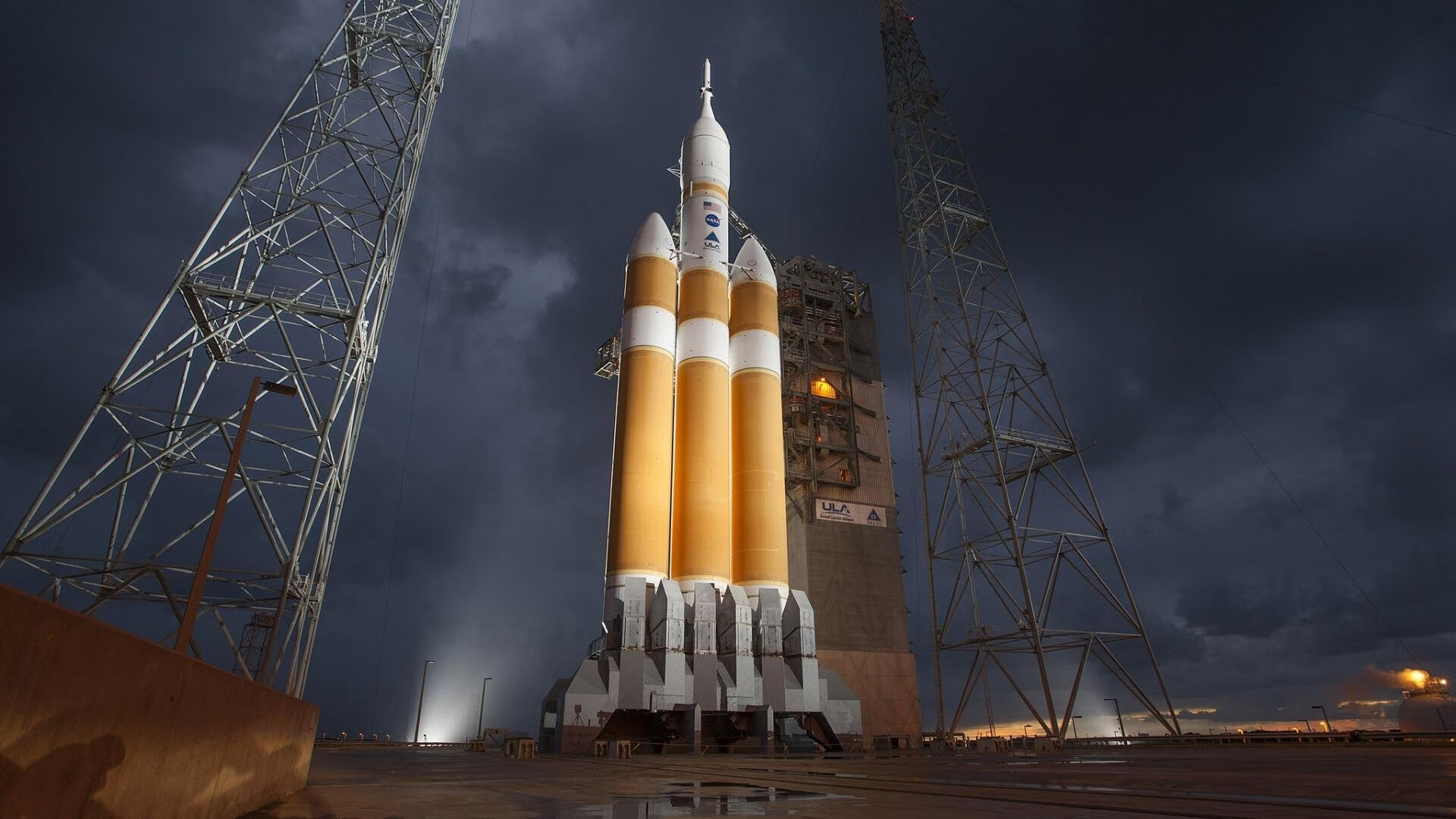 _城市天空漂移:在高楼间追逐速度_,漂浮在城市的天空